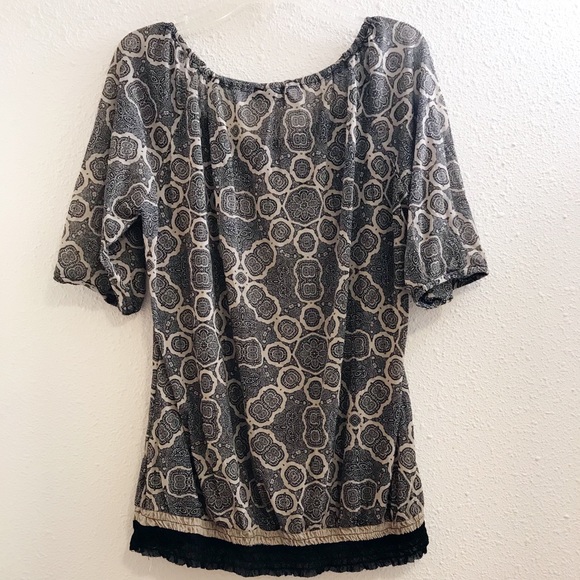 The Limited blouse top size large tan and black - Picture 4 of 7